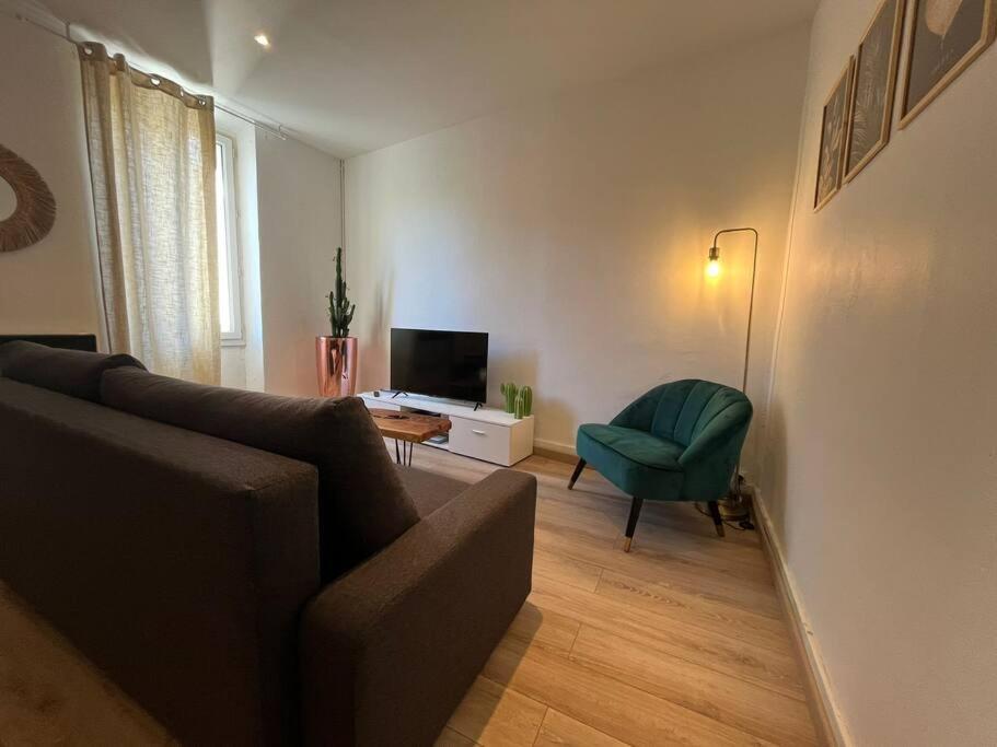 Appartement Proche Du Village Et De La Mer Leucate Buitenkant foto